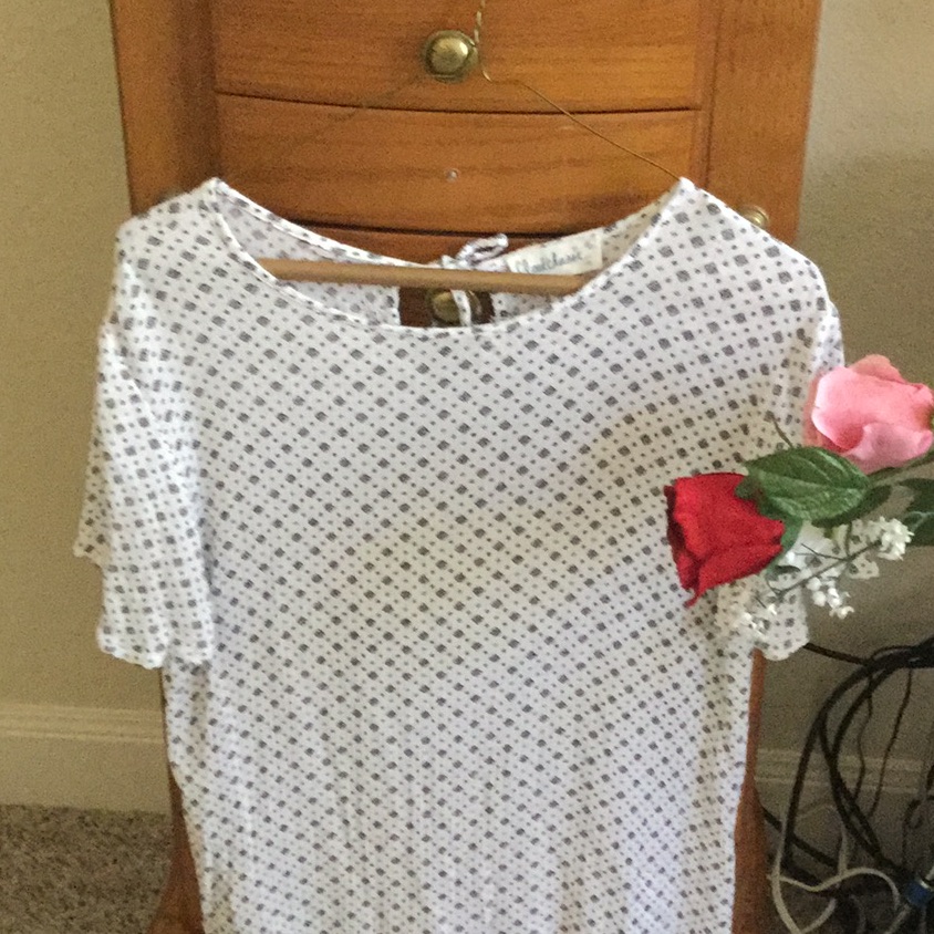 Light Pattern Top